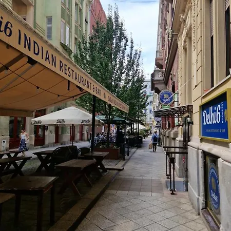 Harmony Tribe * Budapest